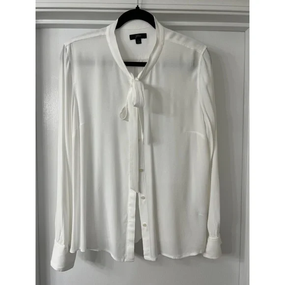 J. Crew Tie Neck Secretary Button-Down Blouse Size Large - Picture 4 of 7